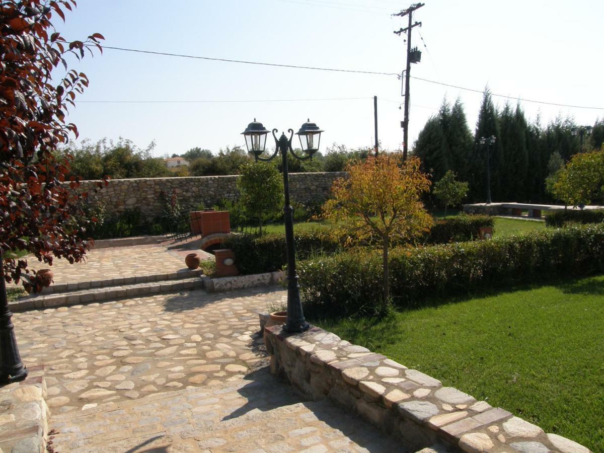 Loft Apartments Komotini Exteriör bild